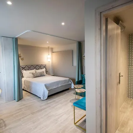 Marianthi Seaview Loft By Rentalspro Services - Halkidiki شقة *